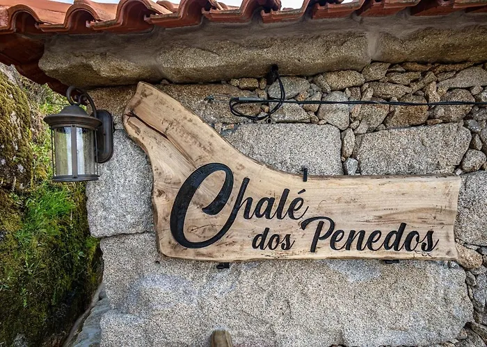 Dağ evi Chale Dos Penedos, Sossego E Piscina Privada *